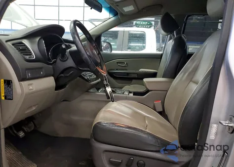 2017 Kia Sedona Lx из США, поврежденный, VIN KNDMB5C18H6265268